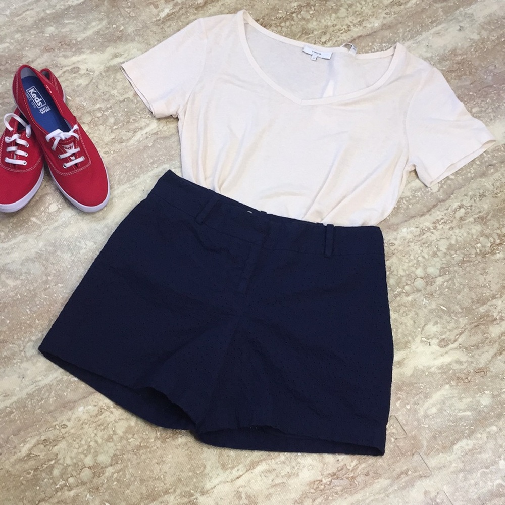 Talbots Embroidered Cotton Short - Picture 3 of 12
